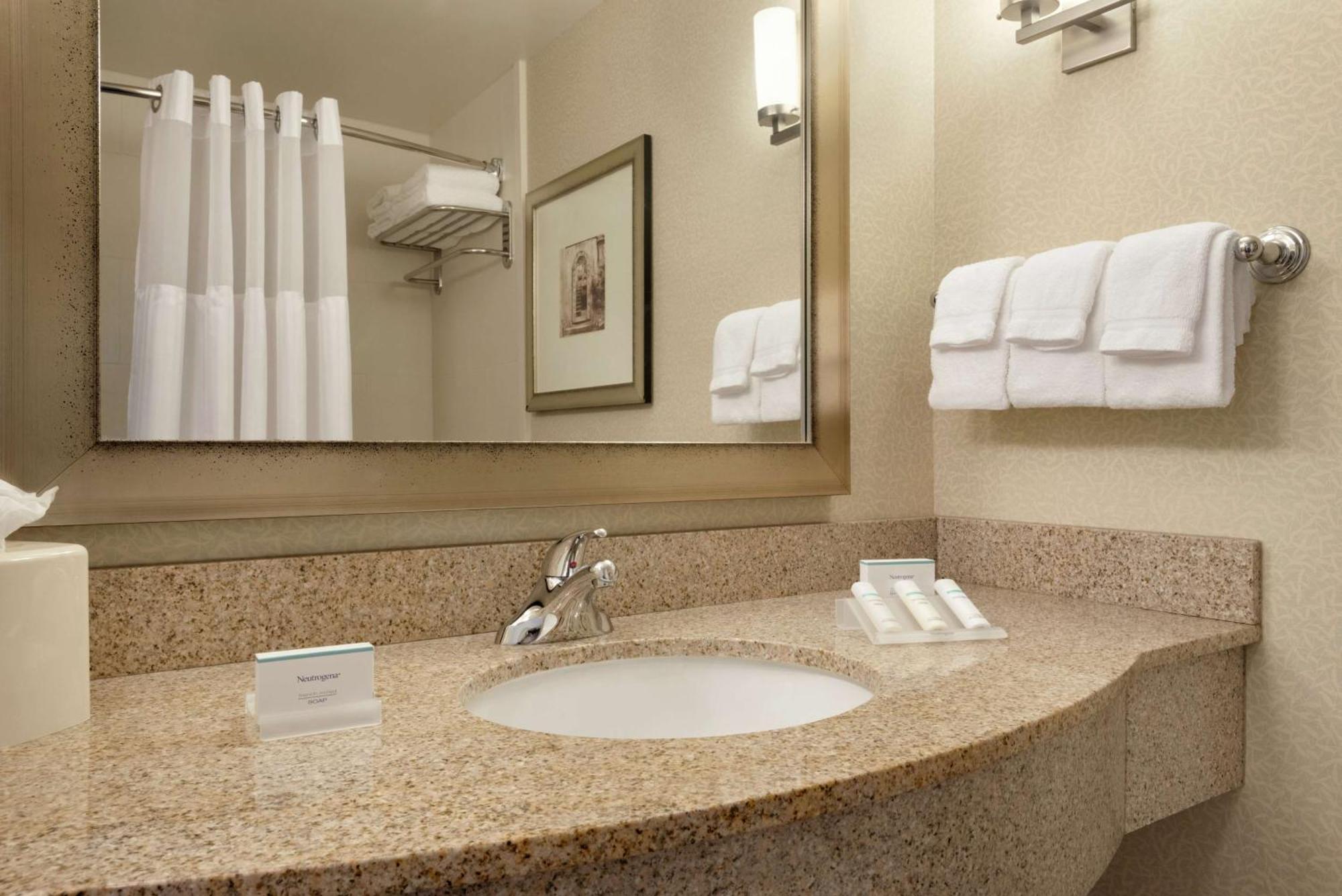 Hilton Garden Inn Minneapolis Downtown Esterno foto